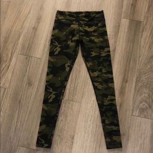 Zumba Wear! Camo leggings!